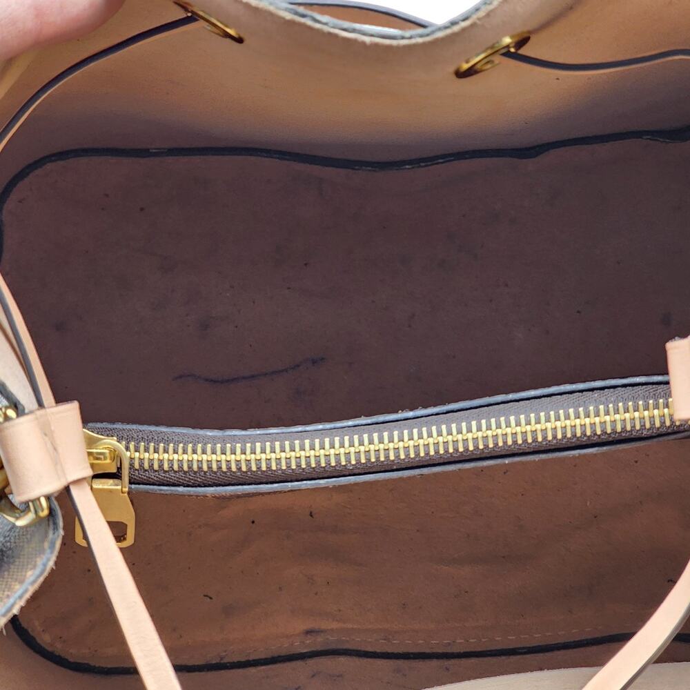 Louis Vuitton Venus Damier Canvas Neonoe Bag - Picture 5 of 11